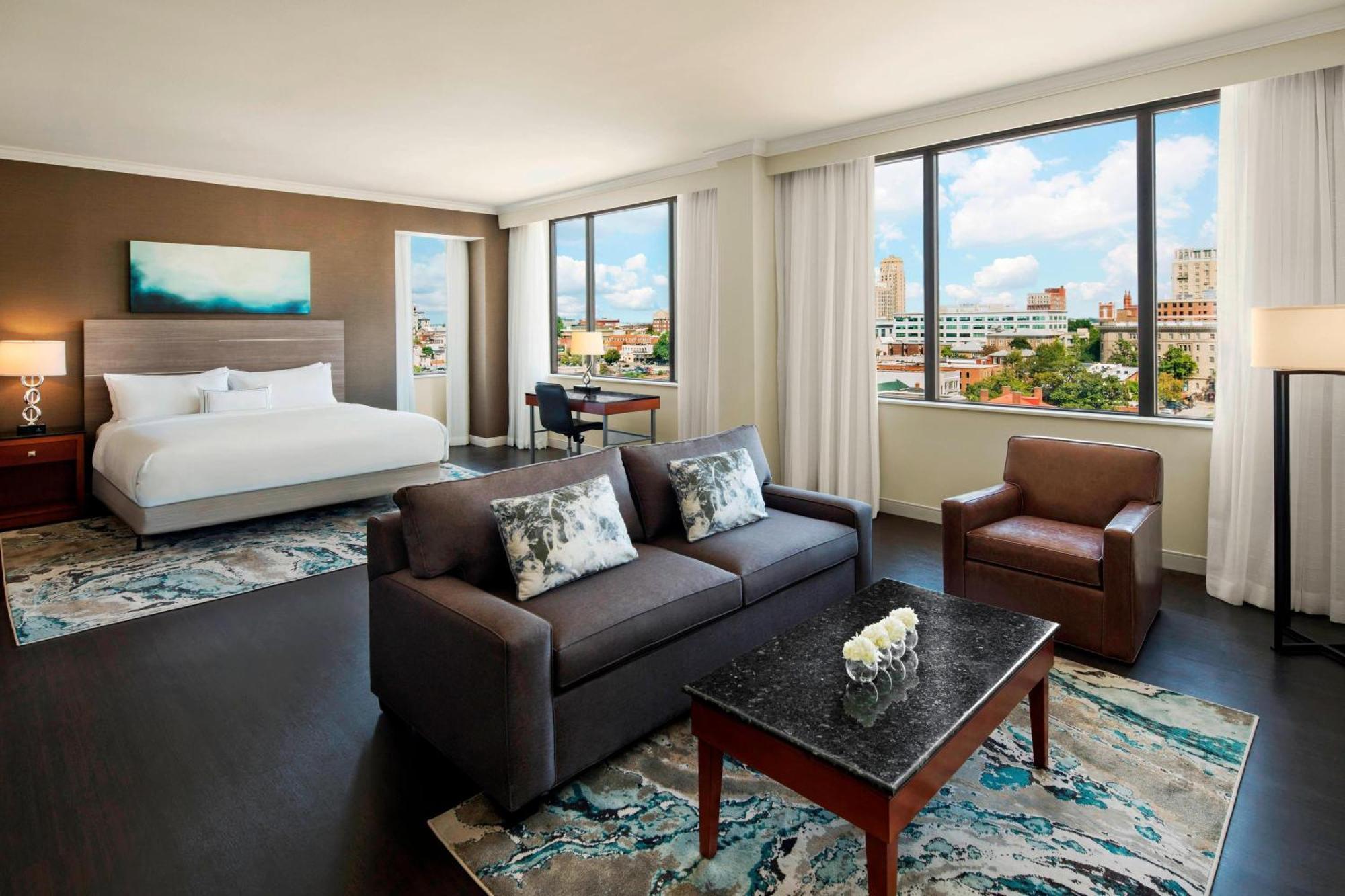 Delta Hotels By Marriott Richmond Downtown Екстериор снимка