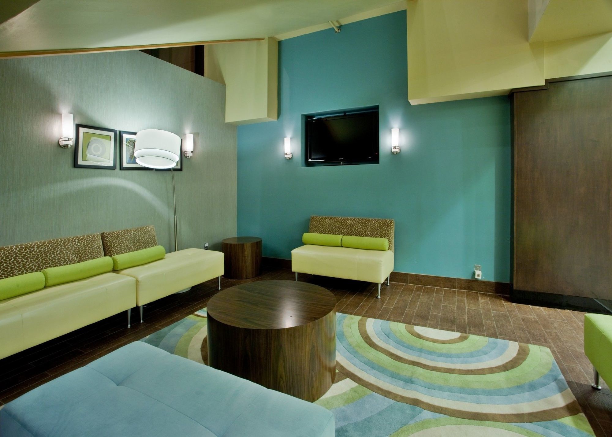 Delta Hotels By Marriott Richmond Downtown Интериор снимка