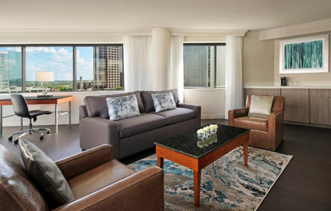 Delta Hotels By Marriott Richmond Downtown Екстериор снимка
